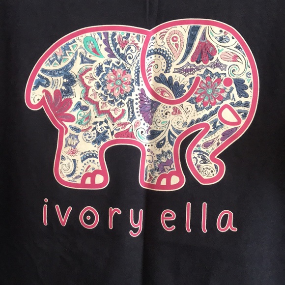 ivory ella Long Sleeve navy T-shirt Size M NWOT - Picture 4 of 5